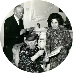 Dawn Langley Simmons