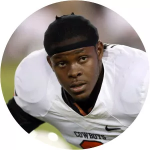 Daytawion Lowe - American football player