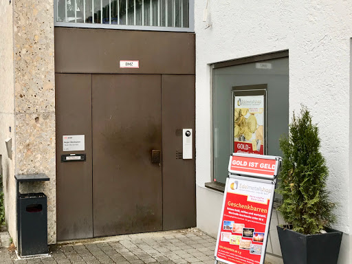 DB Regio AG, Team Werdenfels - Bank in Garmisch-Partenkirchen, Germany