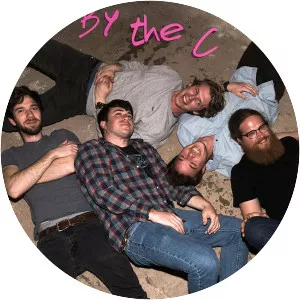 Dead Swells - Musical artist