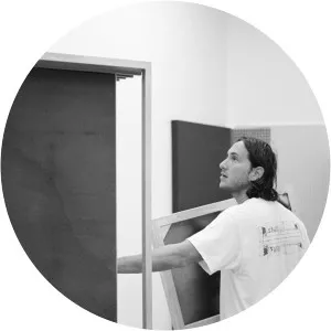 Dean Levin - Visual artist