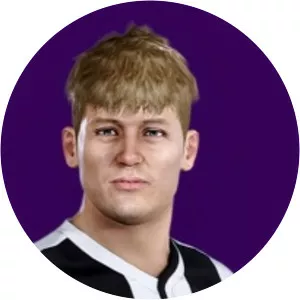 Dean McMaster - Football player