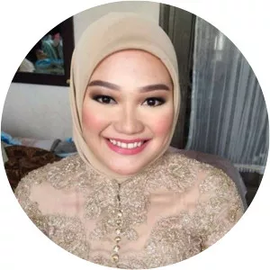 Deanti Rakasiwi - Rano Karno's daughter