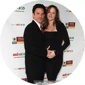 Debbie Gomez photograph