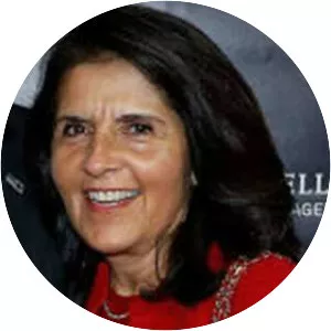 Debi Segura photograph