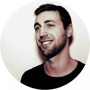 Deborah Aime La Bagarre - Musical artist