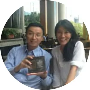 Dechen Shak-Dagsay - Singer