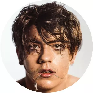 Declan McKenna - Singer-songwriter