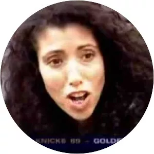 Dee Dee Benrey - Actress