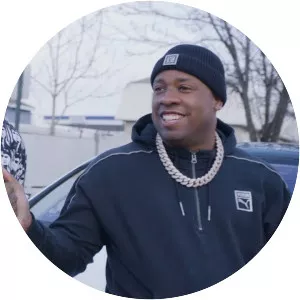 Dee Mula - Musical artist