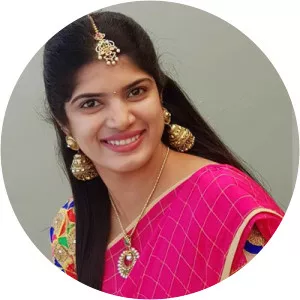 Deepthi Nallamothu - YouTuber