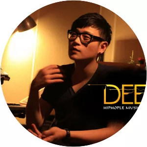 Deez Musician - Musical artist