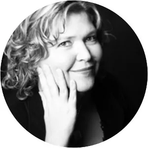 Deidre Knight - Novelist