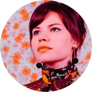 Deidre & The Dark - Musical artist