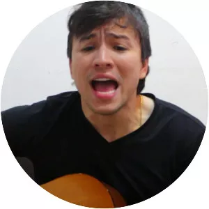 Deiner Bayona Musician