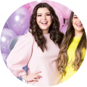 Deirdre Flores photograph