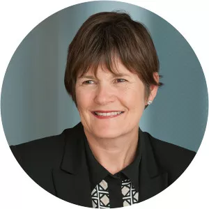 Deirdre Mahlan photograph