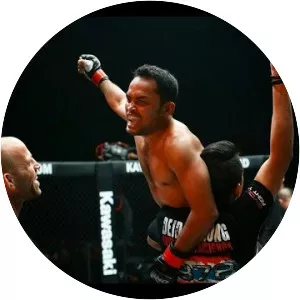 Dejdamrong Sor Amnuaysirichoke - Thai kickboxer