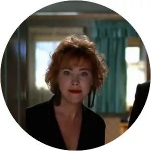Delia Deetz
