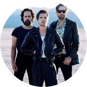 Dell Neal - Musical artist