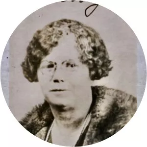 Della Mae Hogan - Gladys Pearl Baker's mother