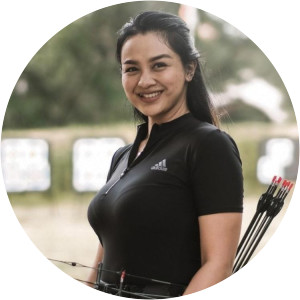 Dellie Threesyadinda