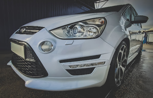 Delusion Car photograph