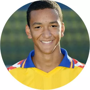 Demarveay Sheron - Football player