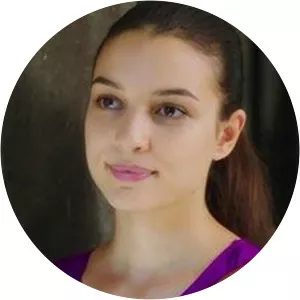 Demet Kara Para Aşk