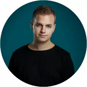 Demi Kanon - Musical artist