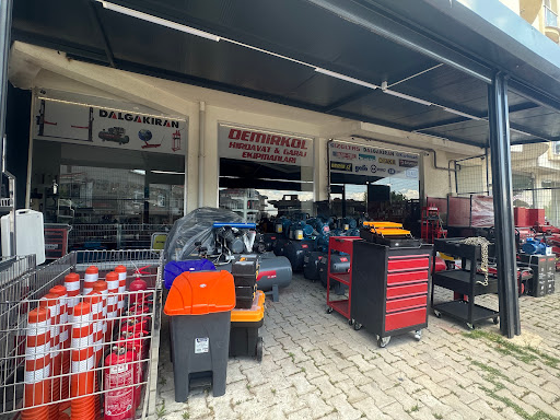 Demirkol Ticaret - Towing service in Ezine, Canakkale