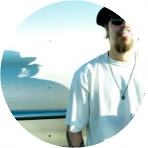 Demuja - Musical artist