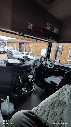 Denar Foods Cash and Carry - Wholesaler in Enfield Town, England