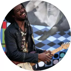 Dener Ceide - Musical artist