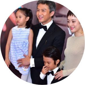 Deng Hanyi photograph