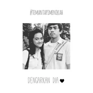 Dengarkan Dia - Musical group