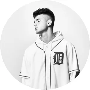 Denis Elezi - Musical artist