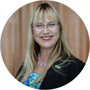 Denise Roche - New Zealand Politician