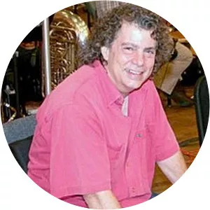 Dennis Farias - Musician