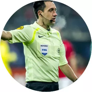 Dennis Higler - Dutch association football referee