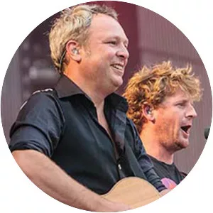 Dennis Huige - Guitarist