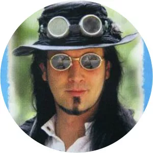 Dennis Lohausen - Visual artist