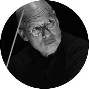 Dennis Russell Davies