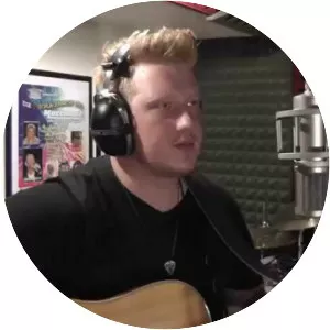 Dennis Viebahn - Musical artist