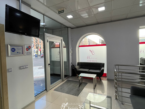 Dental clinic Sainz de Baranda 39