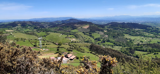 Deposito de agua El Fresno - Hiking area in Spain