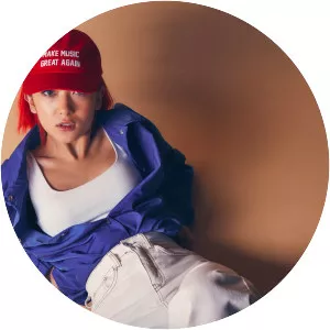 Dequine - Musical artist