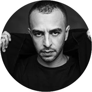 DERAOUT - Musical artist