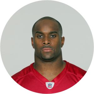 Derek Nicholson - American football player