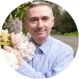 Dermot O'Neill - Irish gardener